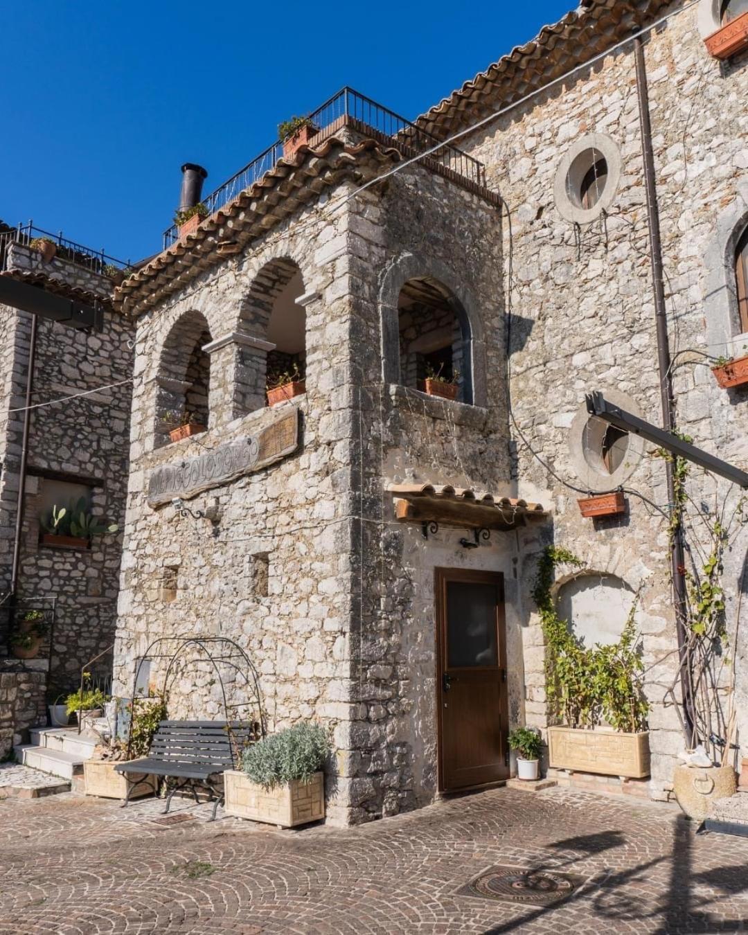 Al Piccolo Borgo Locanda Con Alloggio Castelnuovo Parano Zewnętrze zdjęcie